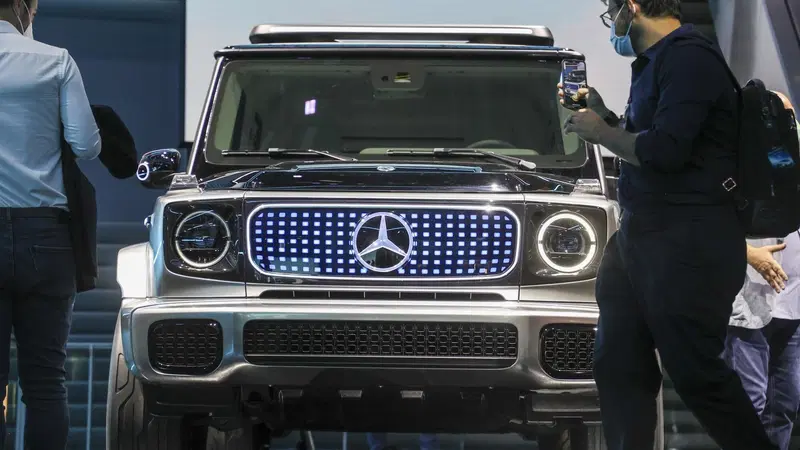 La Mercedes EQG avr&agrave; le batterie con l'anodo al silicio: + 40% di energia