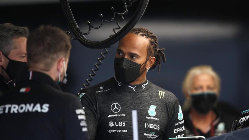 Formula 1, Hamilton: &quot;La Mercedes sta facendo il massimo&quot;