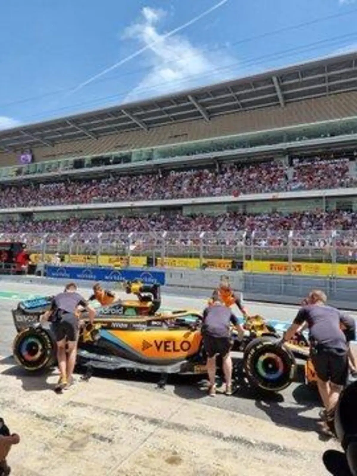 F1, GP Spagna 2022, pole per Leclerc (8)