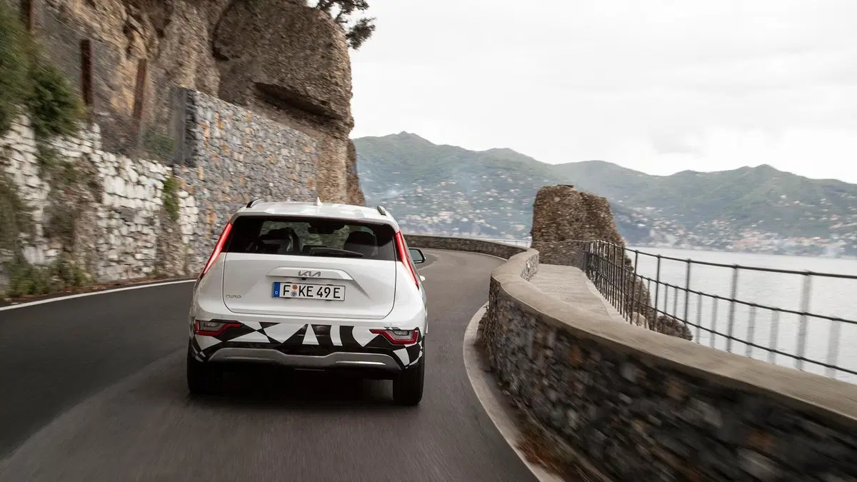 Prova su strada e commento nuova Kia Niro elettrica 2022 (SG2): BEV semplice in giusta misura [42mila €] (4)
