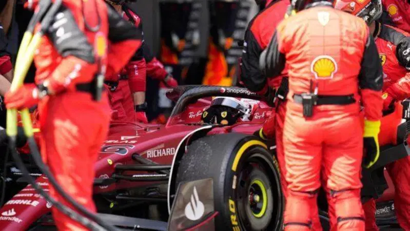 Formula 1, Leclerc: "Il ritiro fa male, ma sono fiducioso per le prossime gare"