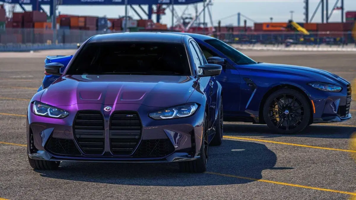 BMW M4 M 50 Jahre Edition, si festeggiano i 50 anni (7)