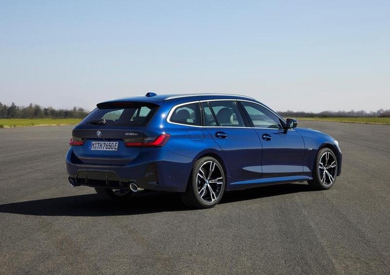 BMW Serie 3 Touring (2019->>) (10)