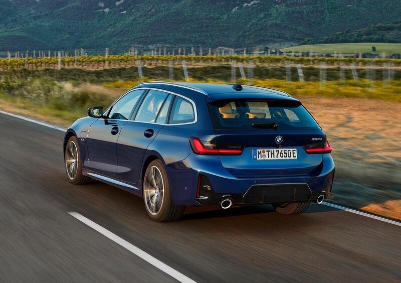 BMW Serie 3 Touring (2019->>) (8)