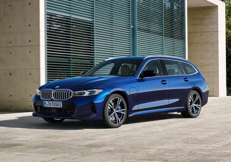 BMW Serie 3 Touring (2019->>) (7)