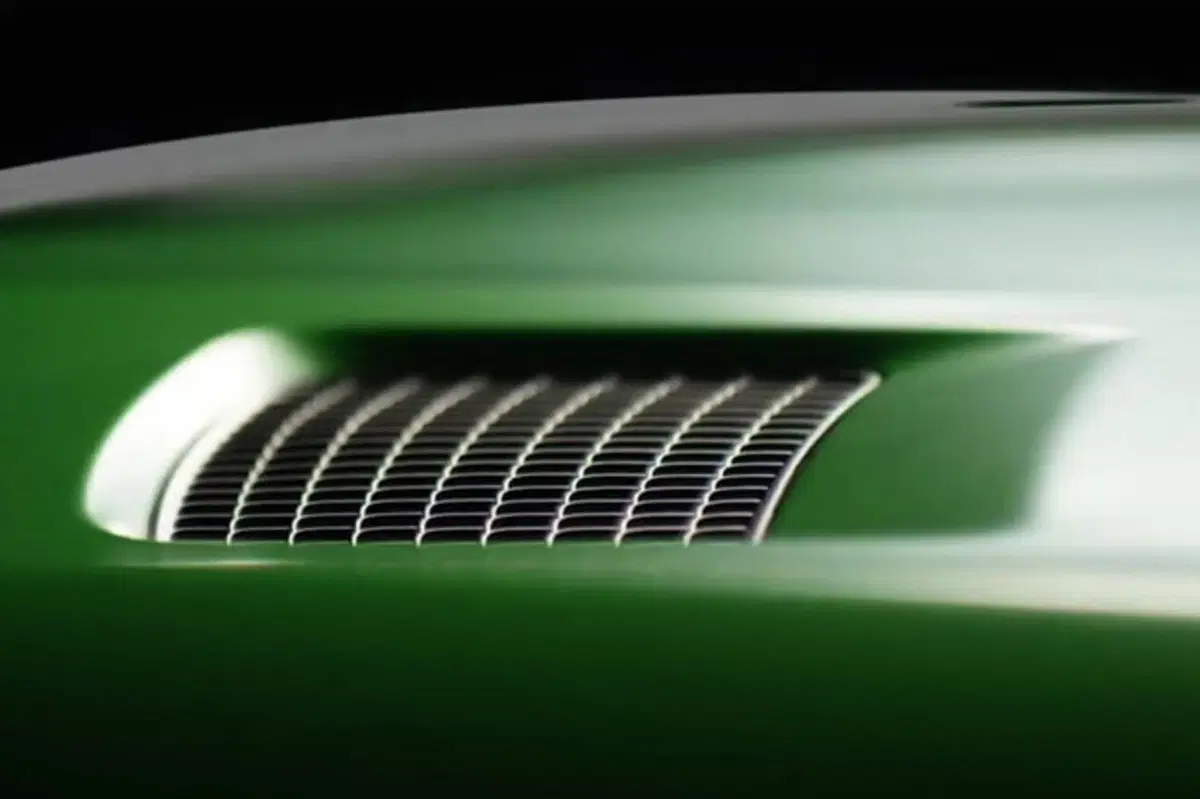 Mercedes AMG GT R: in attesa del 24 giugno ecco il primo video teaser (6)