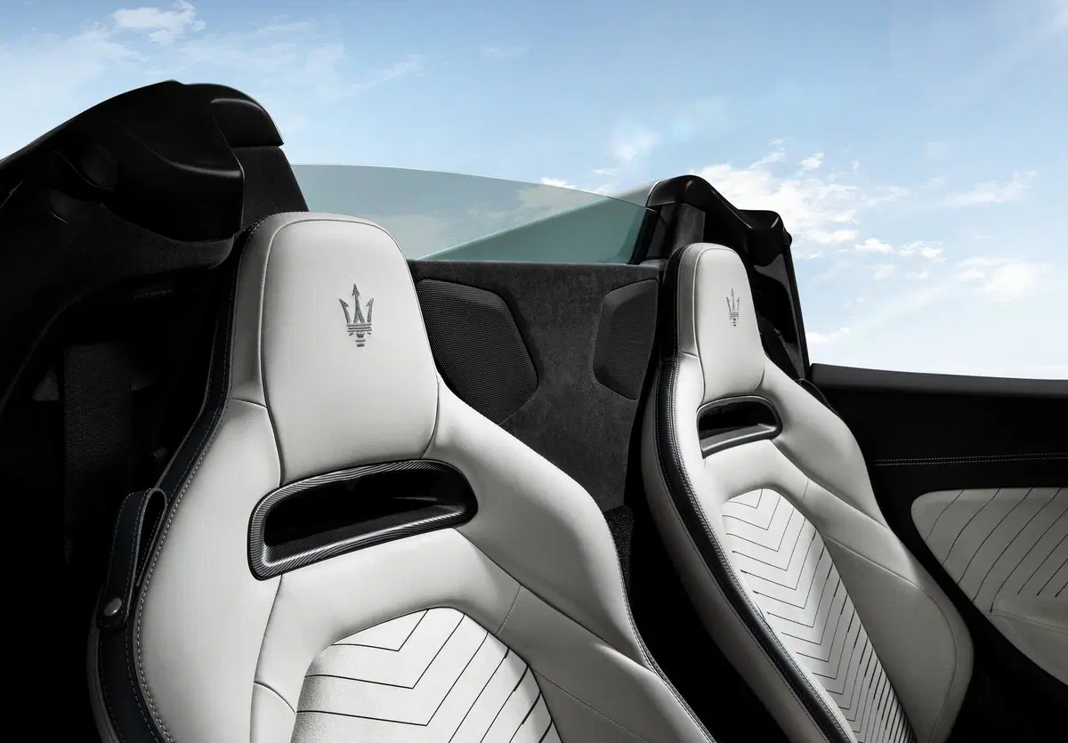 Maserati MC20 Cielo: guarda tutte le foto (2)