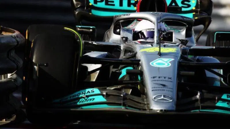 Formula 1, Hamilton: "La W13 rimbalza parecchio su questa pista"