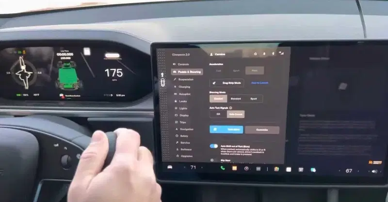 Tesla fa uno strappo alla regola per la musica, l'impianto audio lo merita 
