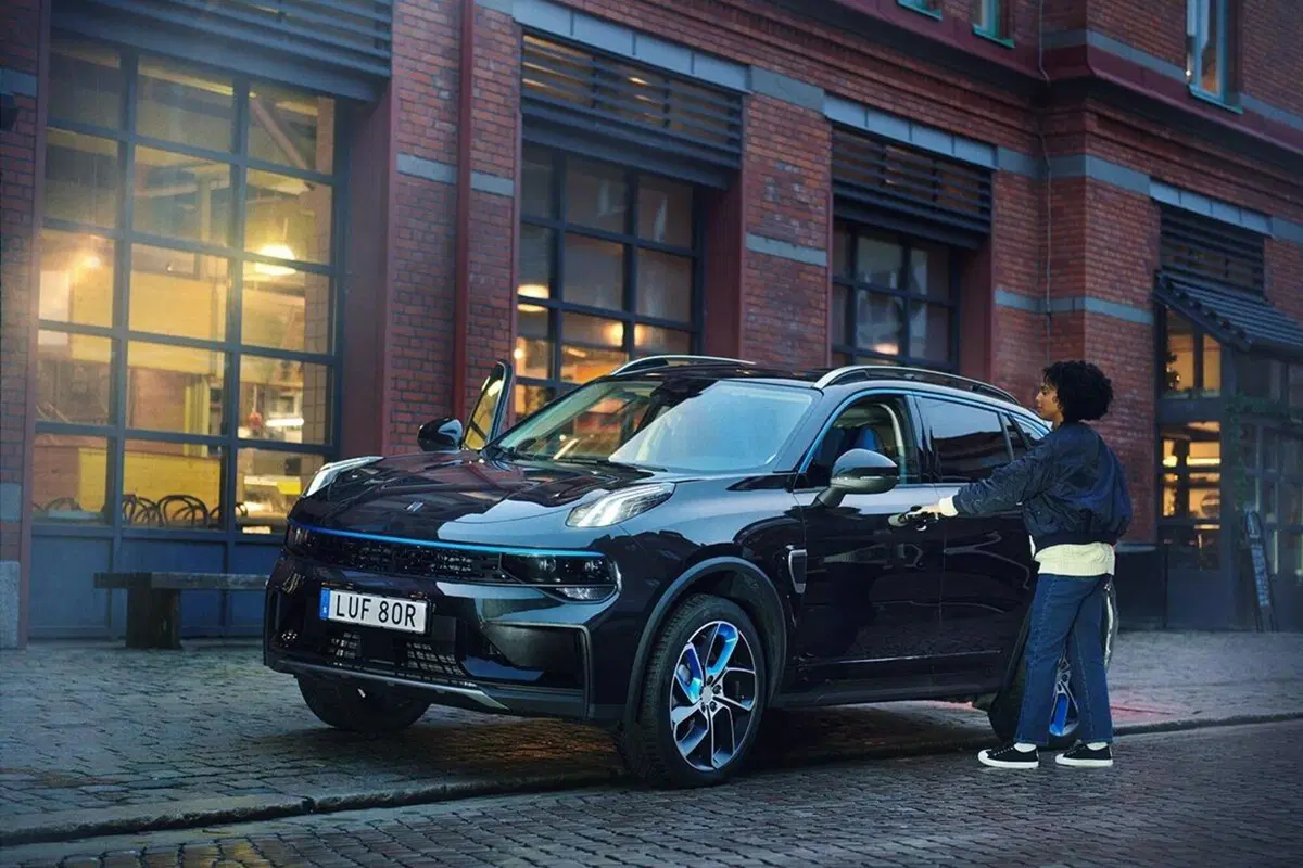 Come va e a chi conviene possedere Lynk & Co 01 [cugina di Volvo XC40 PHEV] (6)