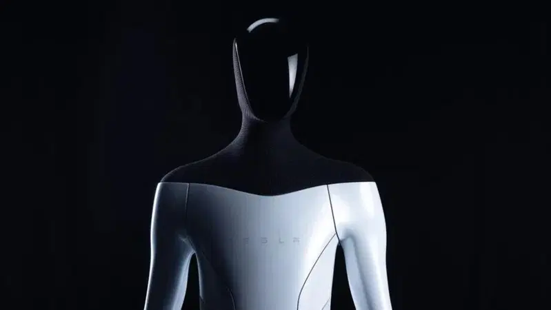 Elon Musk genio o imbroglione? "The Verge" lo mette in croce (e il robot umanoide &egrave; un fake)