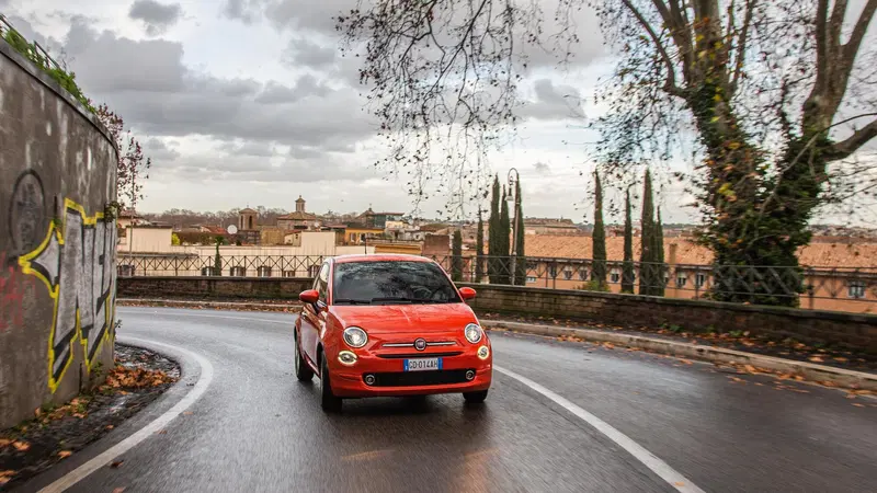 Oggi mi compro una... Fiat 500! La guida totale all'acquisto: storia, segreti, consigli e prove