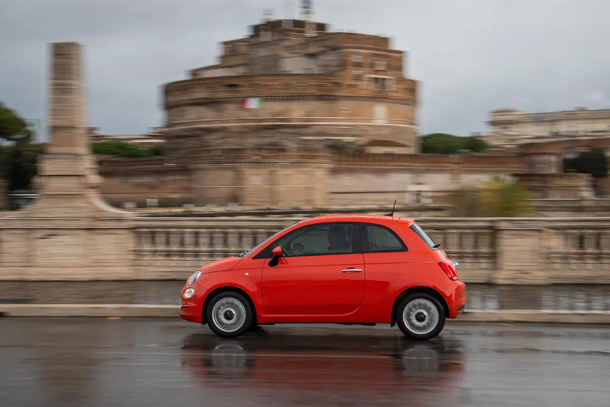 Oggi mi compro una... Fiat 500! La guida totale all'acquisto: storia, segreti, consigli e prove (2)