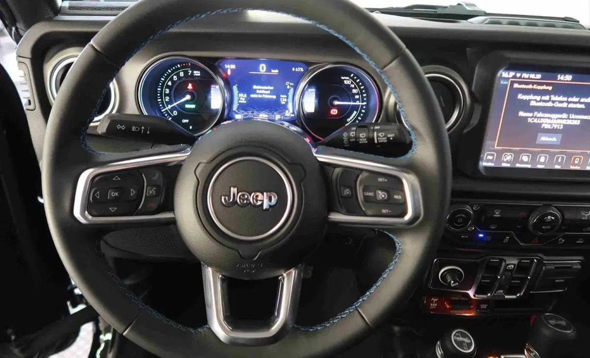 Jeep Wrangler Unlimited 2.0 Turbo 80th Anniversary (9)