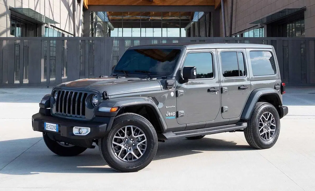 Jeep Wrangler Unlimited 2.0 Turbo 80th Anniversary (7)