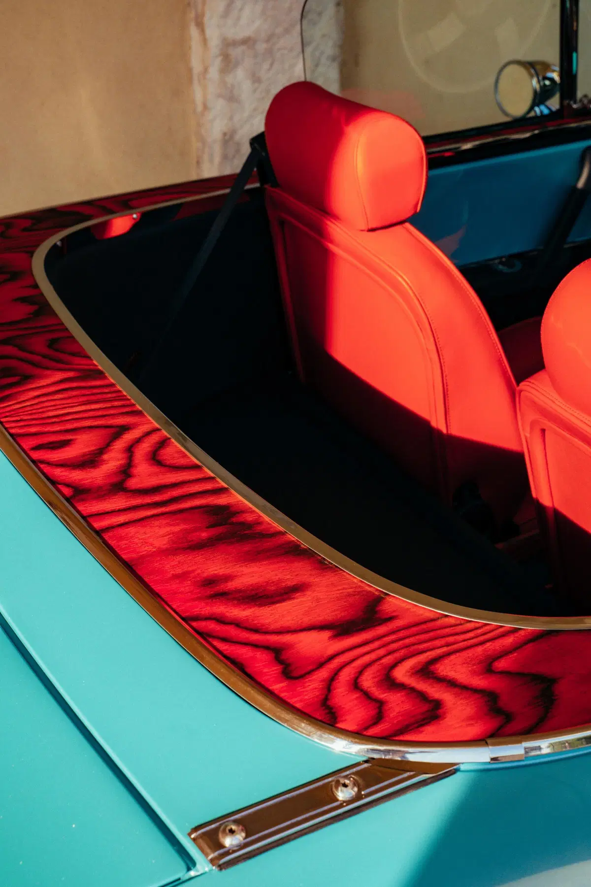 La spider Duetto si fa ibrida alla Milano Design Week con Garage Italia (8)