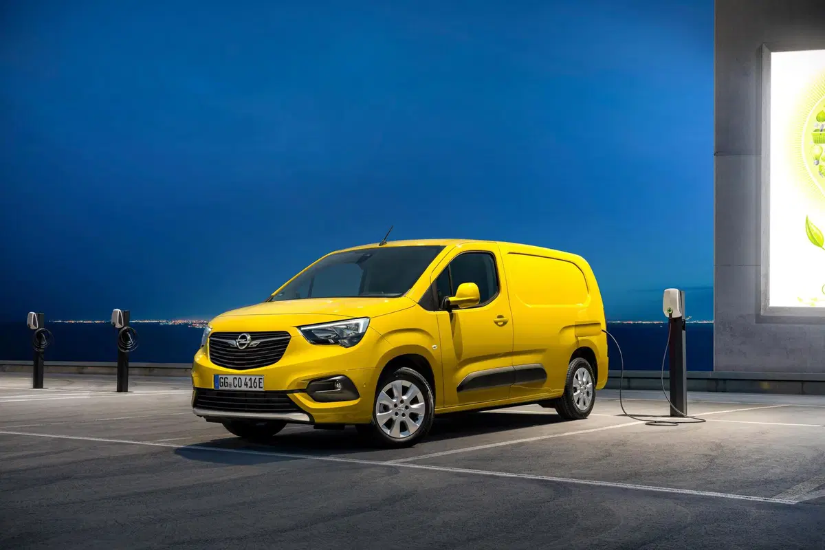 Stellantis cala il poker nei mezzi commerciali, con assi elettrici Fiat, Citroen, Opel e Peugeot: 50% almeno di mercato (4)