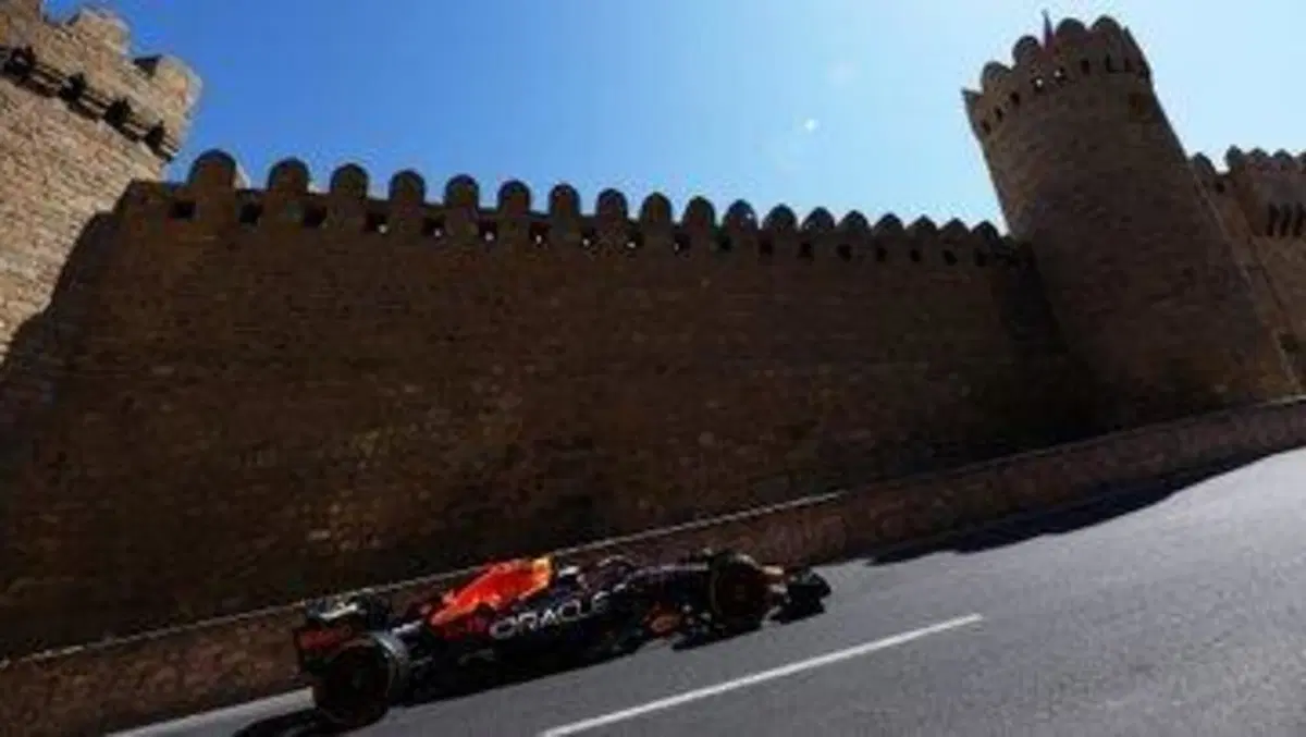 F1, GP Azerbaijan 2022: pole per Leclerc (17)