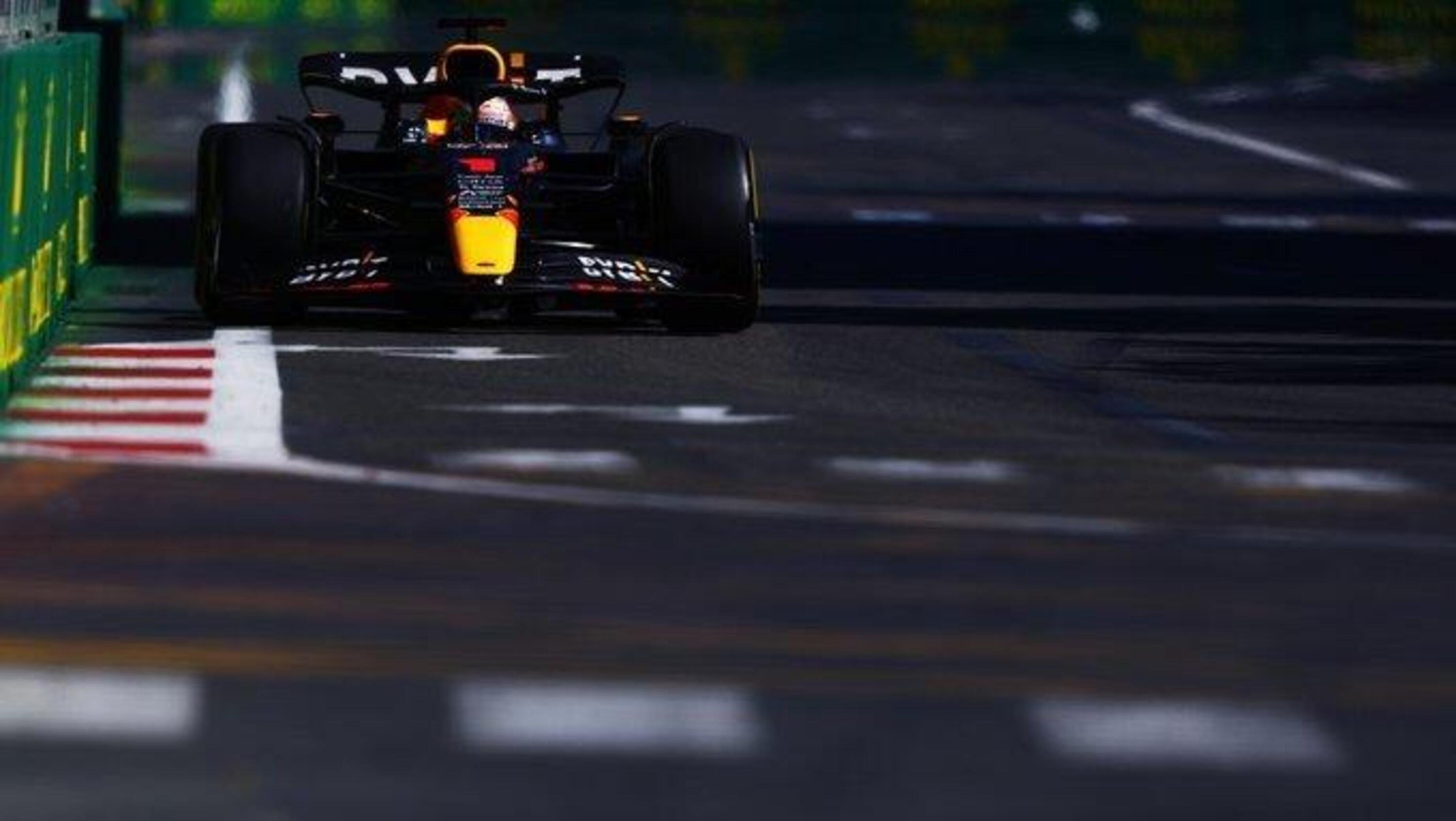 F1, GP Azerbaijan 2022: Doppietta Red Bull. vince Verstappen, Perez secondo. Ferrari ko