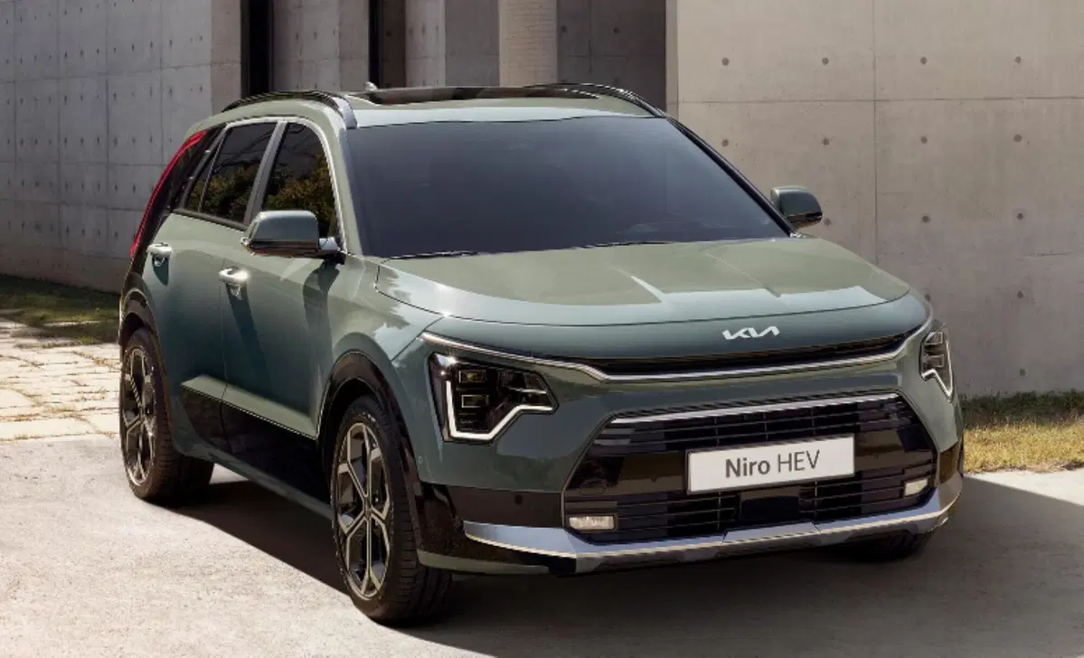 Kia Niro 1.6 gdi hev Evolution dct6 (31)