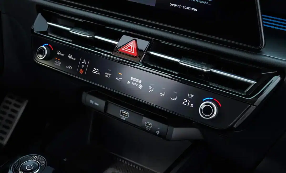 Kia Niro 1.6 gdi hev Evolution dct6 (41)