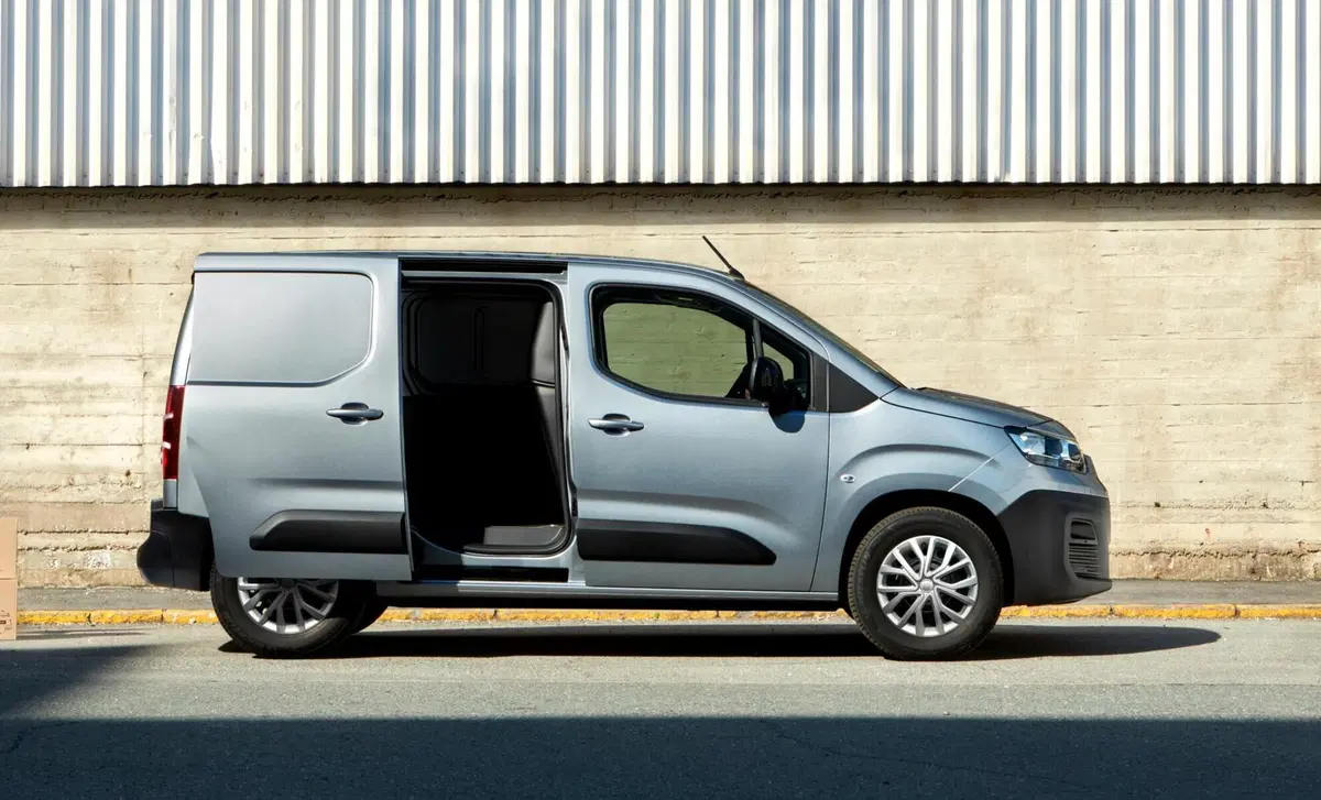 Fiat Doblò combi N1 1.5 diesel 130cv (5)