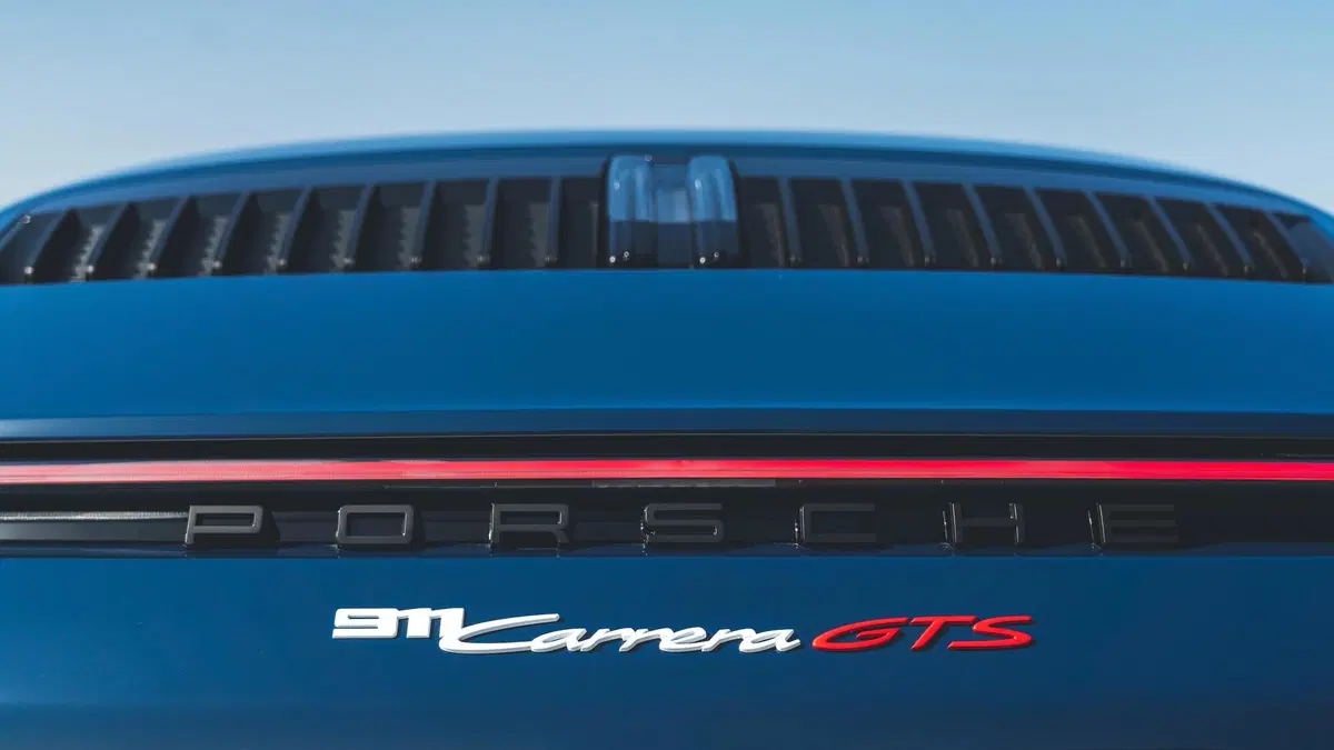 Porsche 911 Carrera GTS Cabriolet: edizione speciale per gli USA  (8)
