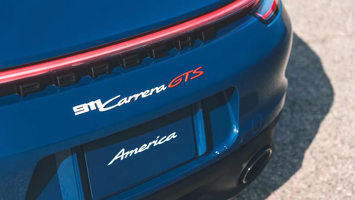 Porsche 911 Carrera GTS Cabriolet: edizione speciale per gli USA  (7)