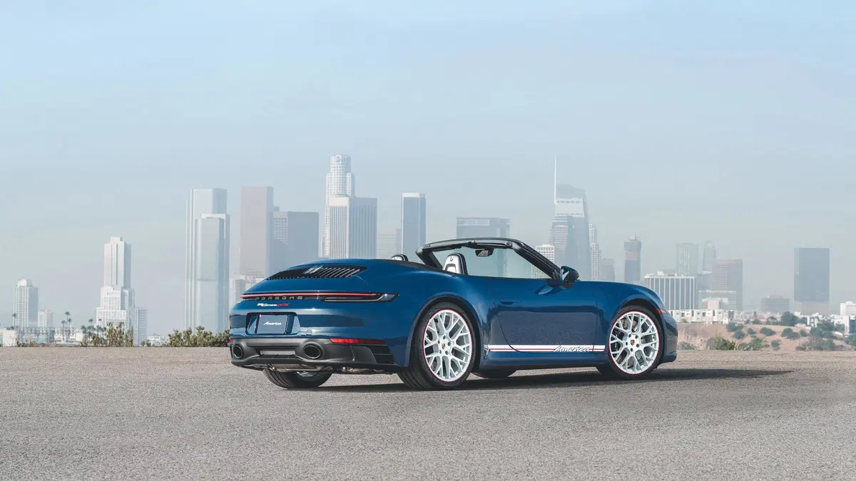 Porsche 911 Carrera GTS Cabriolet: edizione speciale per gli USA  (2)