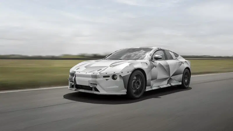 Polestar 5, l'anti Tesla Model S &egrave; pronta: debutta a Goodwood [video]