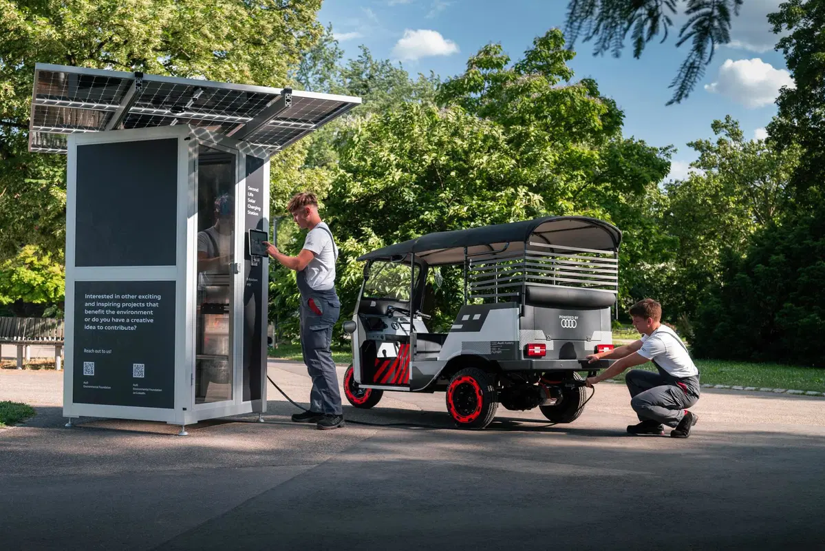 Che fine fanno le batterie usate? Il risciò Audi e-tron è pronto (23)