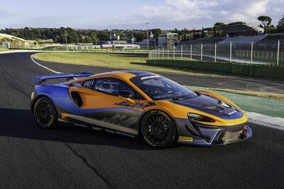 McLaren Artura GT4 &egrave; pronta per la stagione 2023