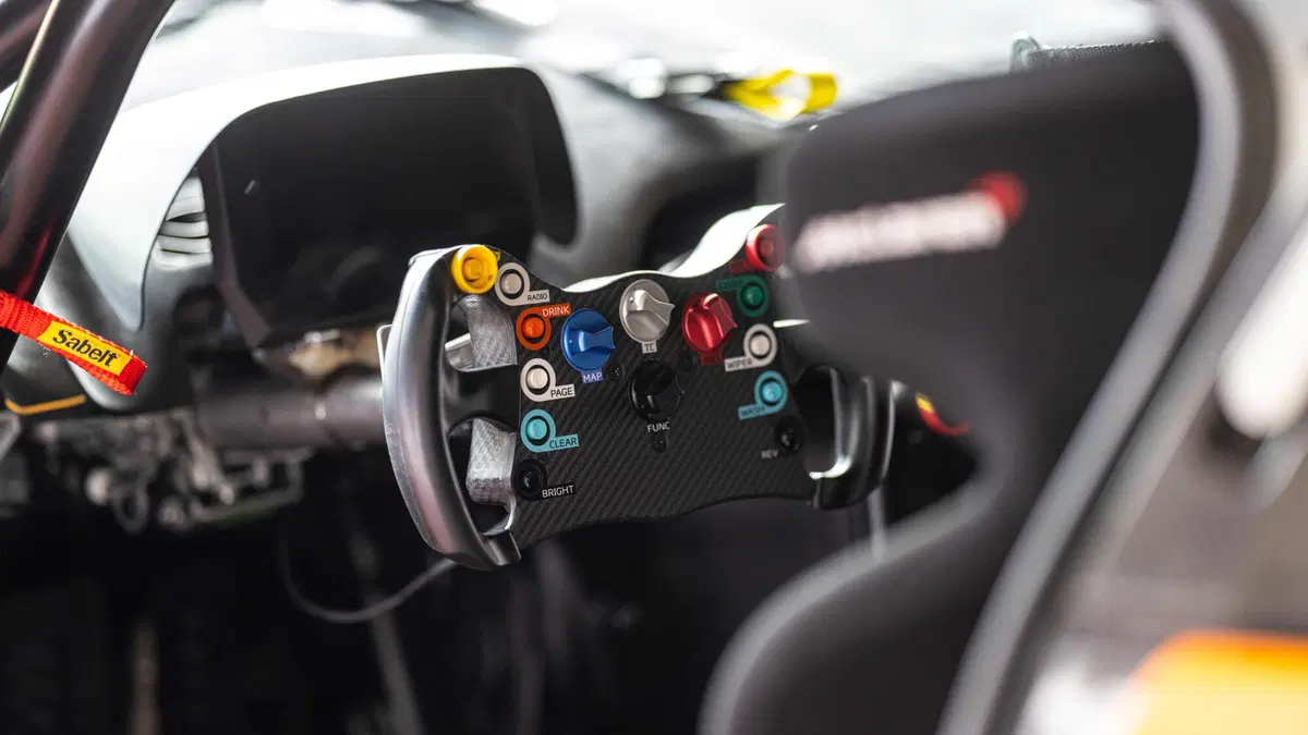 McLaren Artura GT4 è pronta per la stagione 2023 (2)