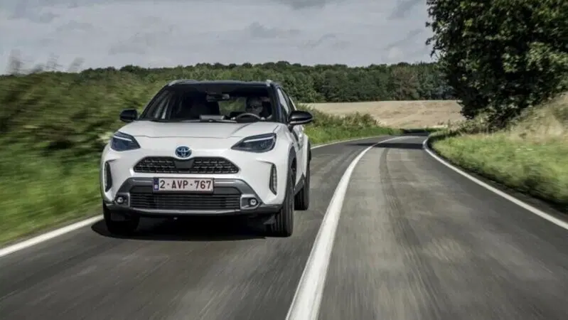 Oggi mi compro una... Toyota Yaris Cross! La guida totale all'acquisto: storia, segreti, consigli e prove