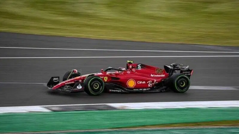 Formula 1, Sainz: "Siamo veloci, ma c'&egrave; margine di miglioramento"