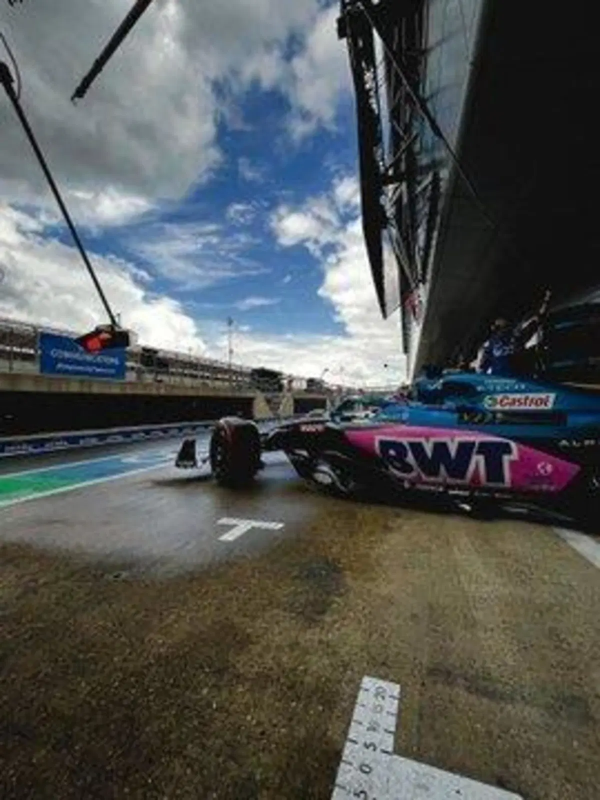 F1, GP Gran Bretagna 2022: pole per Sainz (21)