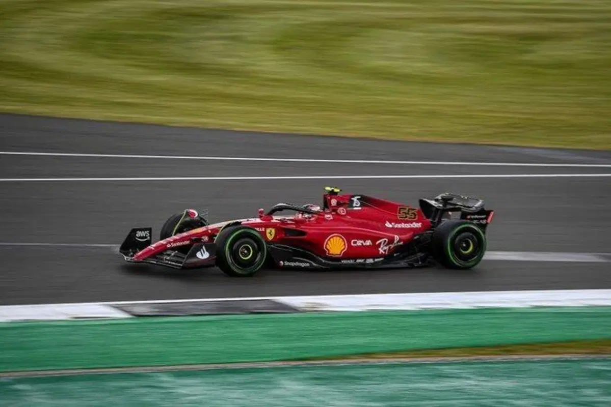 F1, GP Gran Bretagna 2022: pole per Sainz (13)