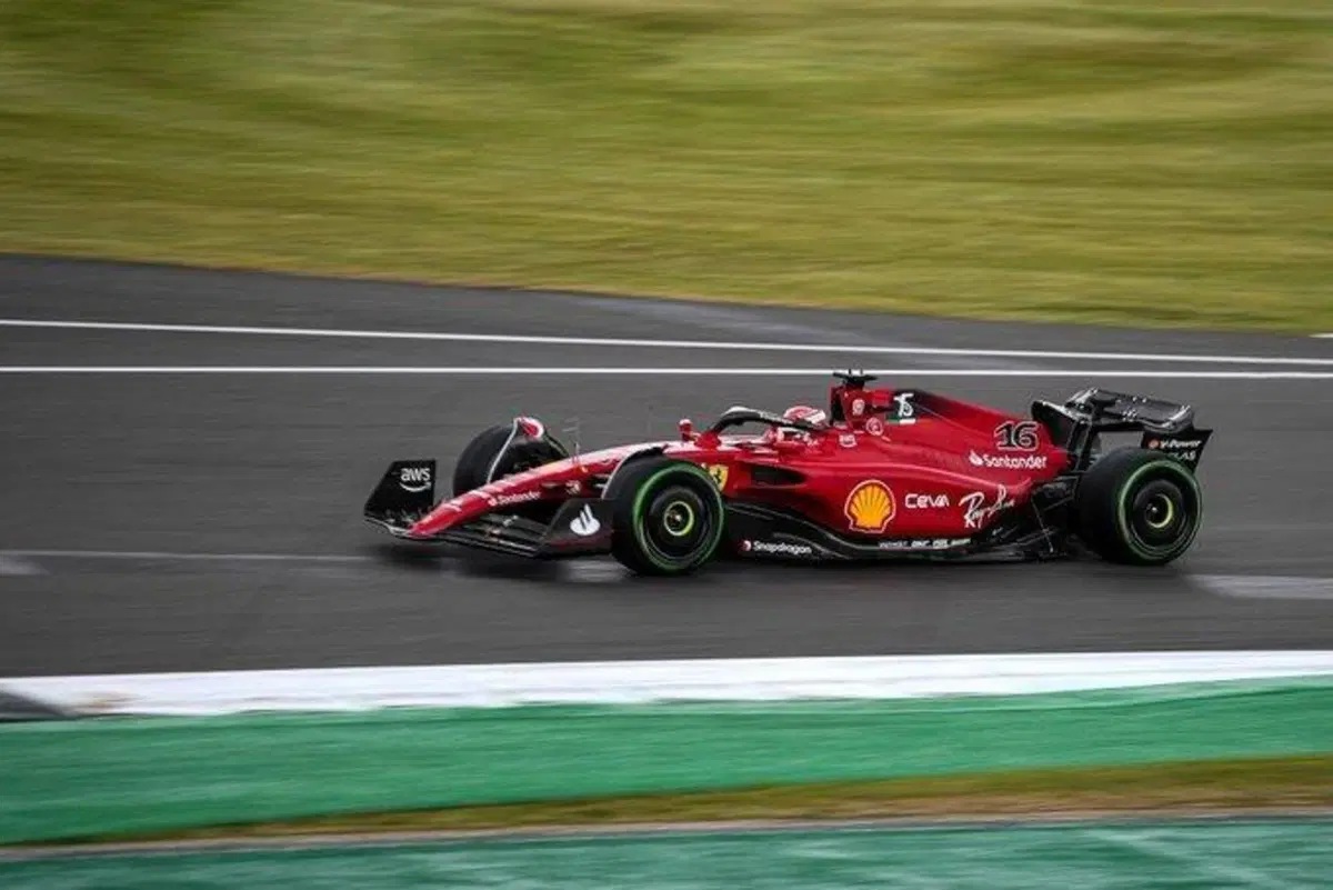 F1, GP Gran Bretagna 2022: pole per Sainz (44)