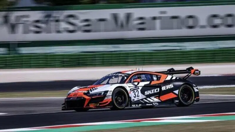 GTWCE, Misano: pole per Audi