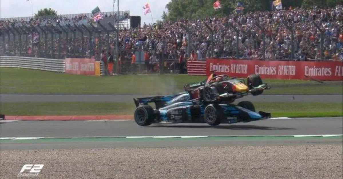 L'Halo salva una vita in Formula 2