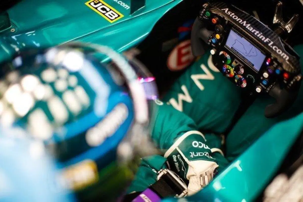 F1, GP Gran Bretagna 2022: vince Sainz. Leclerc quarto (40)