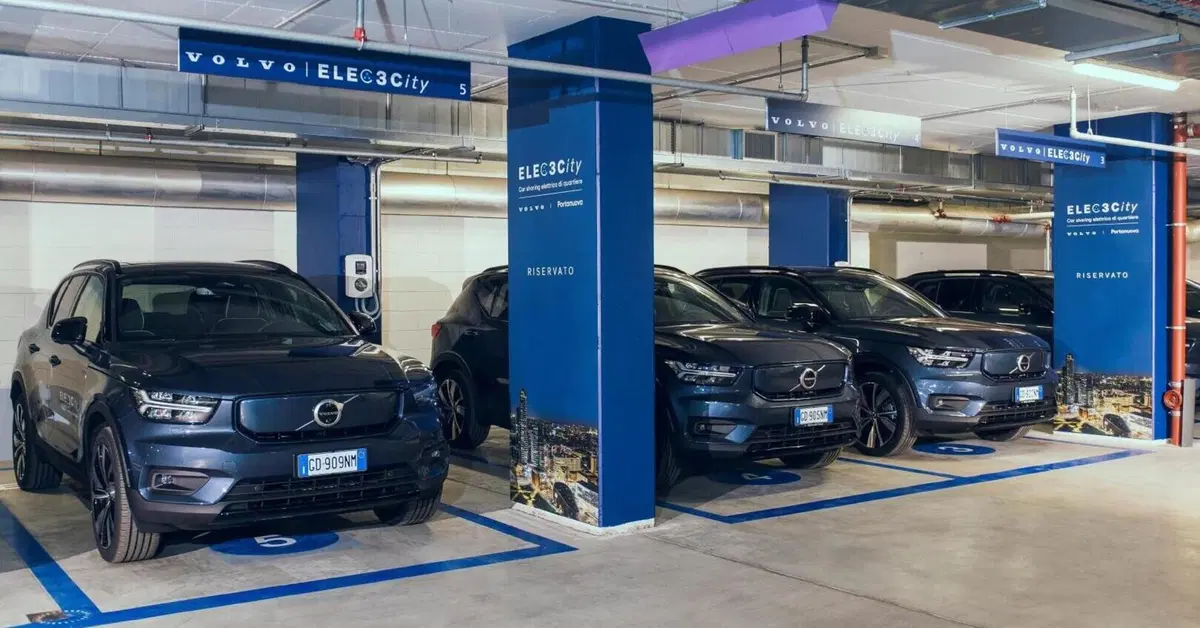 Volvo a Milano Porta Nuova: ricarica e noleggio ELECT3City