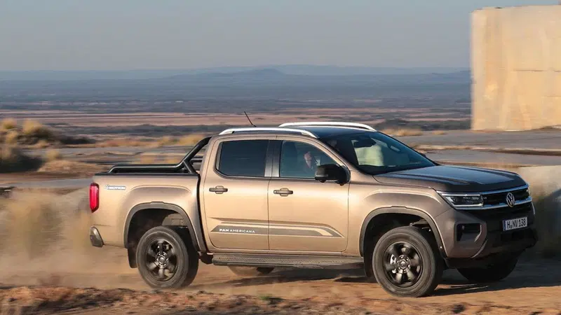 Nuova generazione VW Amarok, ecco il pick-up tedesco all'americana [video]