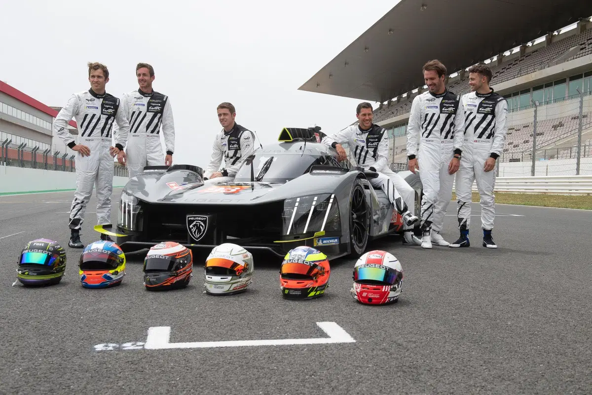 Peugeot 9X8 e 408, a Monza si incontrano due auto di rottura (2)