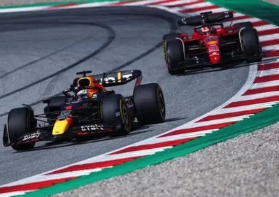 F1, GP Austria 2022: Verstappen vince la Sprint Race. Leclerc secondo