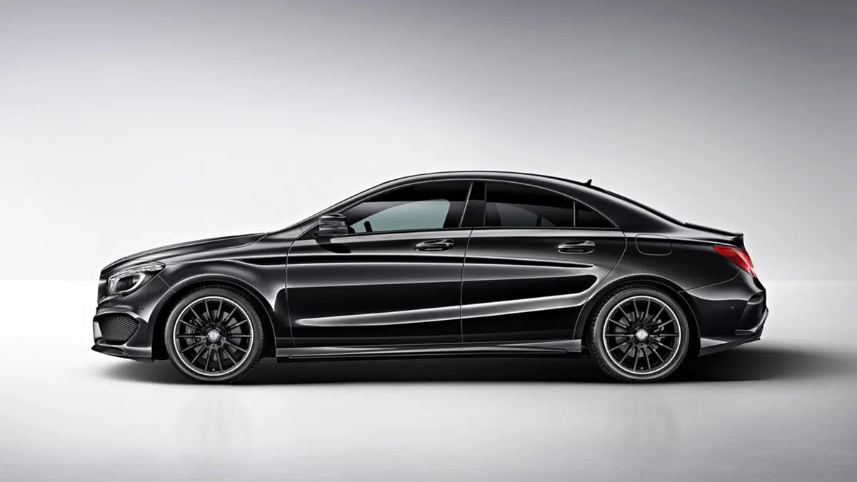 Mercedes-Benz CLA 180 Premium (7)