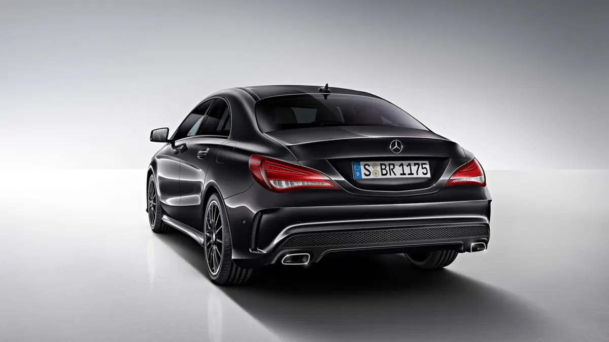 Mercedes-Benz CLA 180 Premium (8)