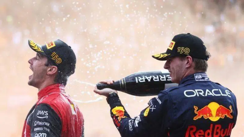Formula 1, Leclerc: "E' stato complicato, ma era necessario vincere"