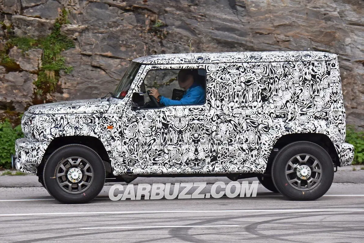 Nuova Suzuki Jimny, arriva la 'passo lungo' a 5 porte (6)