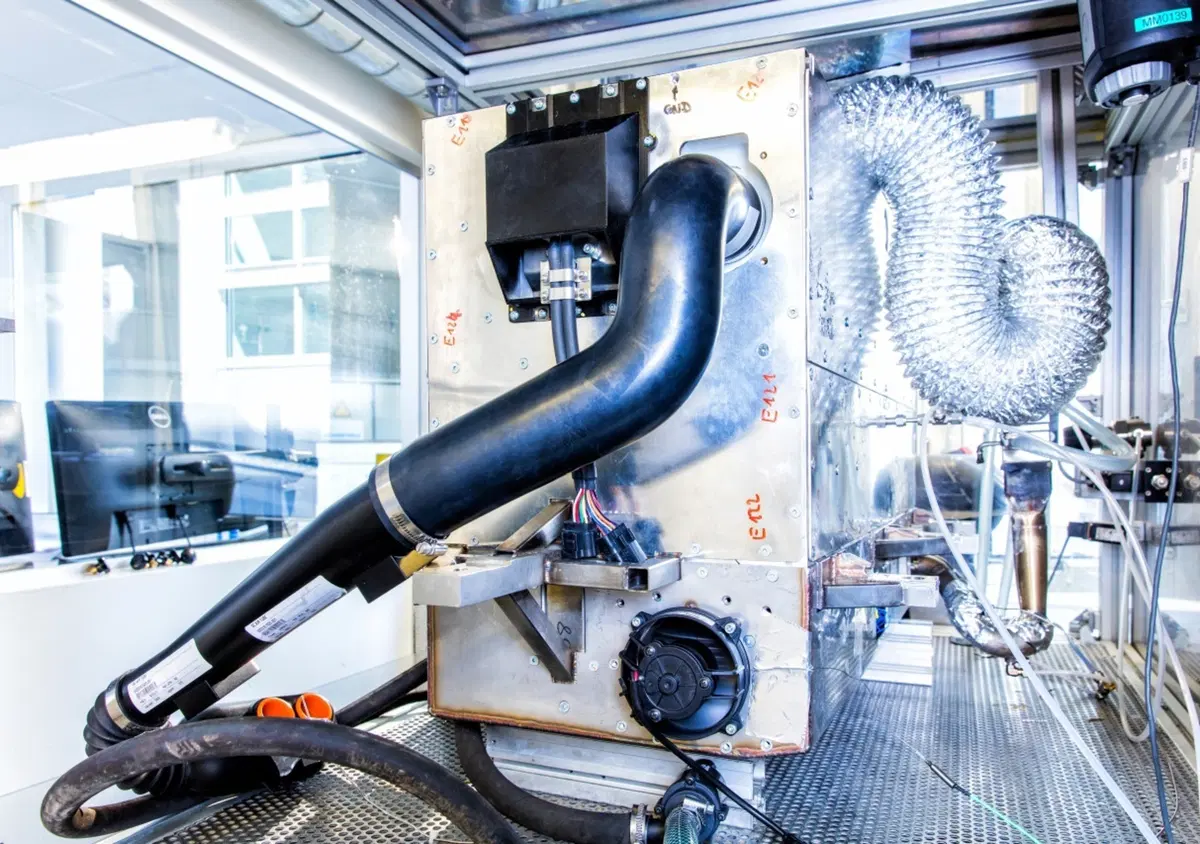 Nissan: elettricit&agrave; dal bioetanolo con il sistema SOFC